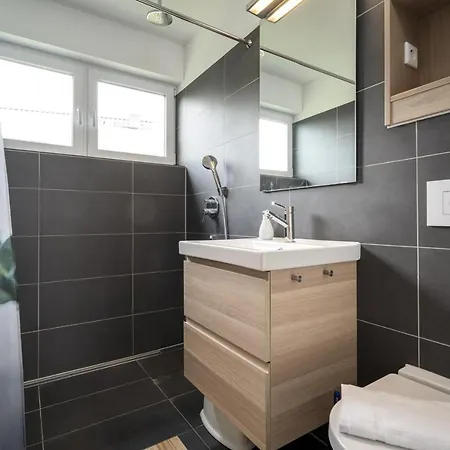 Apartment Ferienwohung Müritzfreude Og *